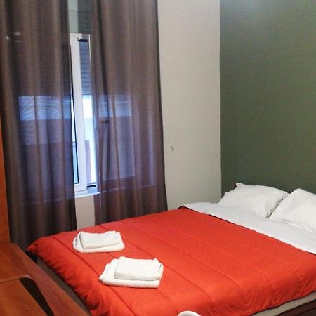 איגומניטסה Alexander Rooms & Apartments מראה חיצוני תמונה