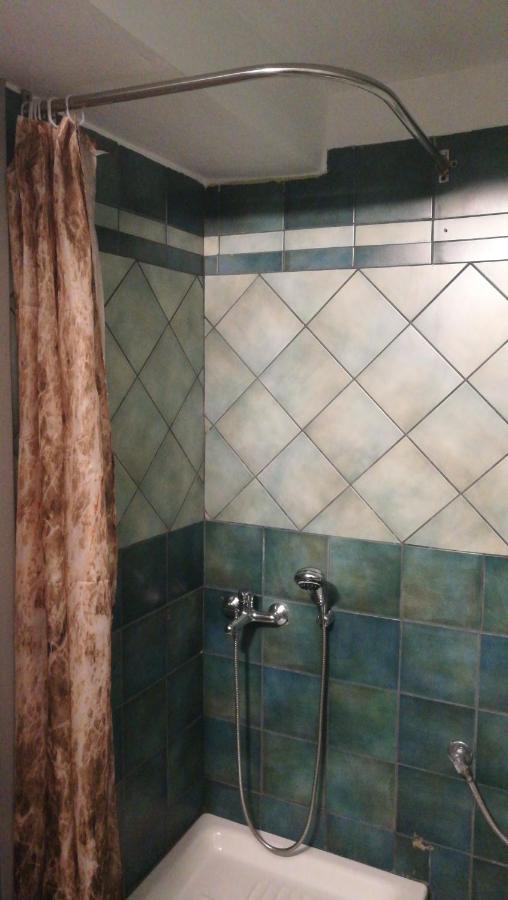 איגומניטסה Alexander Rooms & Apartments מראה חיצוני תמונה