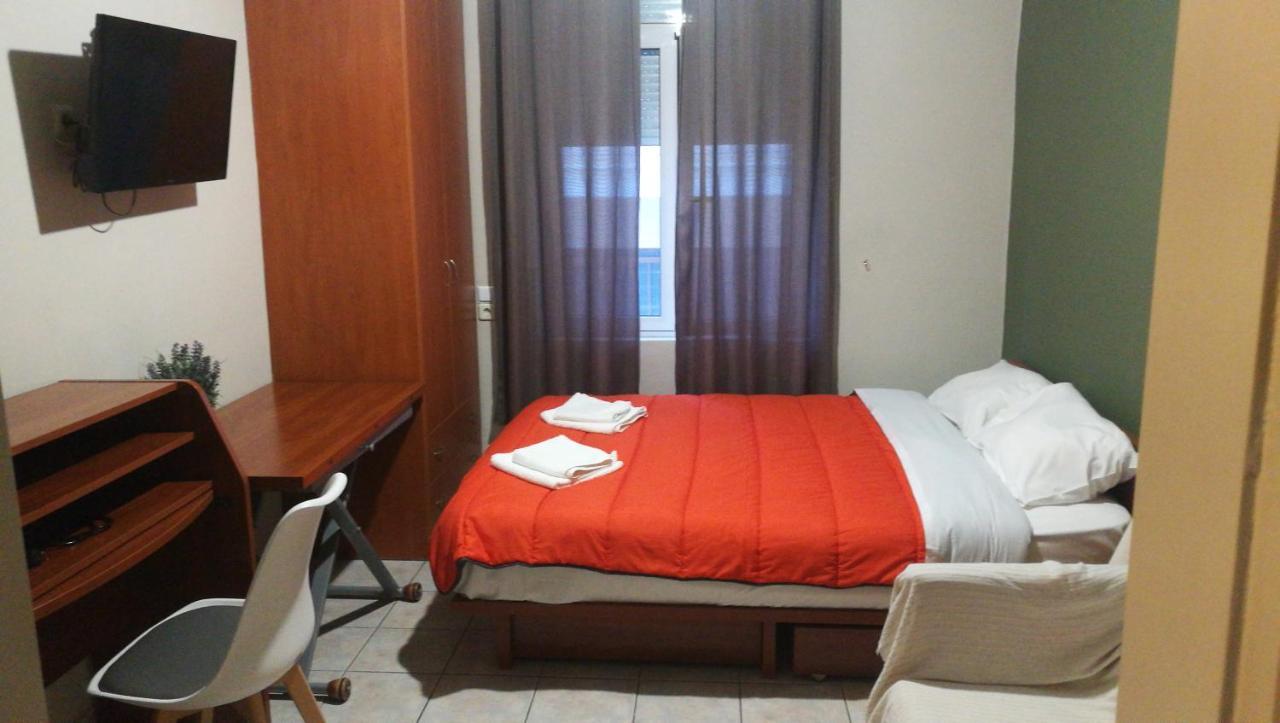 איגומניטסה Alexander Rooms & Apartments מראה חיצוני תמונה