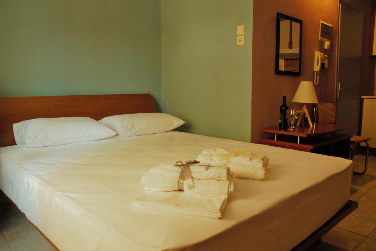 איגומניטסה Alexander Rooms & Apartments מראה חיצוני תמונה